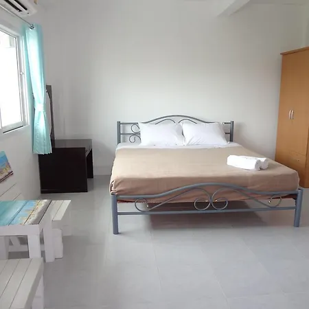 Beach House Pattaya